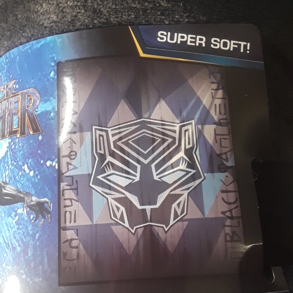 Marvel Black Panther Plush Throw blanket No Offer - Picture 6 of 8